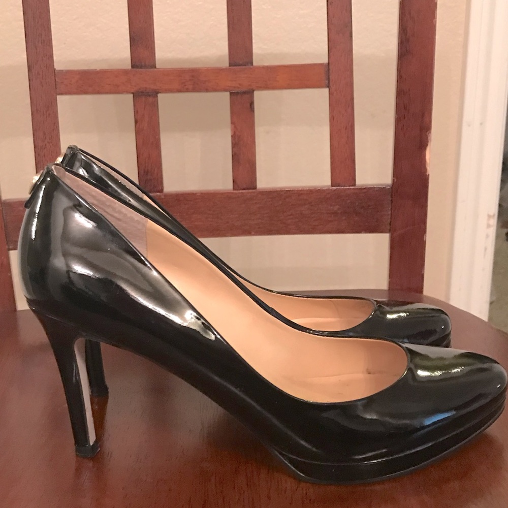 Ivanka Trump Black Patent Leather High Heel Pumps - Picture 6 of 13